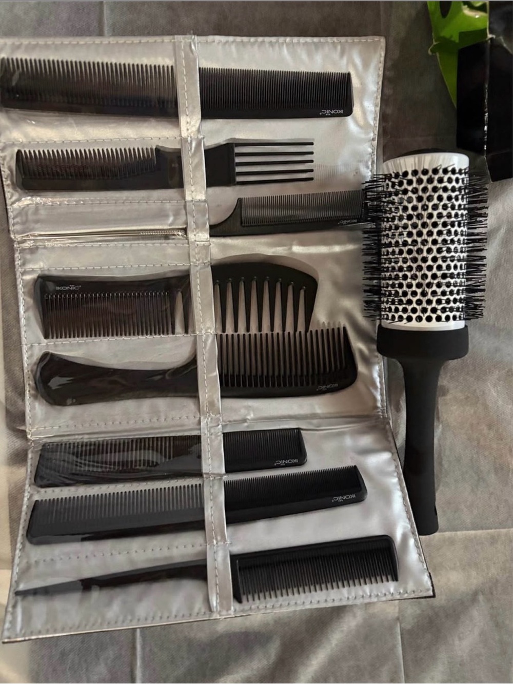 ICONIC London Black Comb and White-Round Brush Styling Kit
